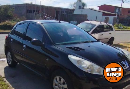 Autos - Peugeot 207 Compact 1.4 2009 Nafta 150000Km - En Venta
