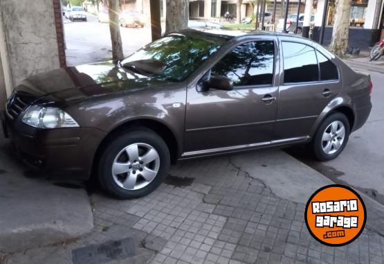 Autos - Volkswagen Bora 2011 Nafta 150000Km - En Venta