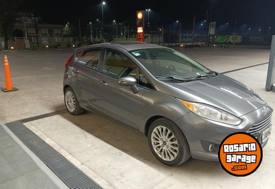 Autos - Ford Fiesta kinetic 2014 Nafta 210000Km - En Venta