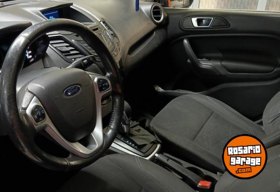 Autos - Ford Fiesta kinetic 2014 Nafta 210000Km - En Venta