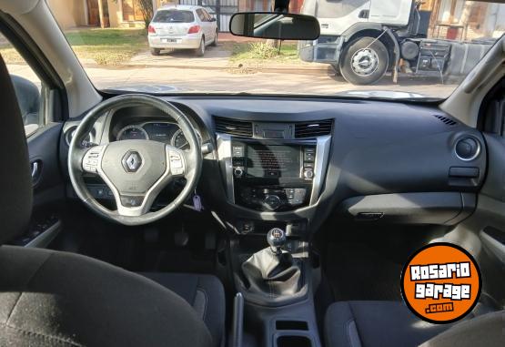 Camionetas - Renault Alaskan Intense 4x2 2021 Diesel 60000Km - En Venta