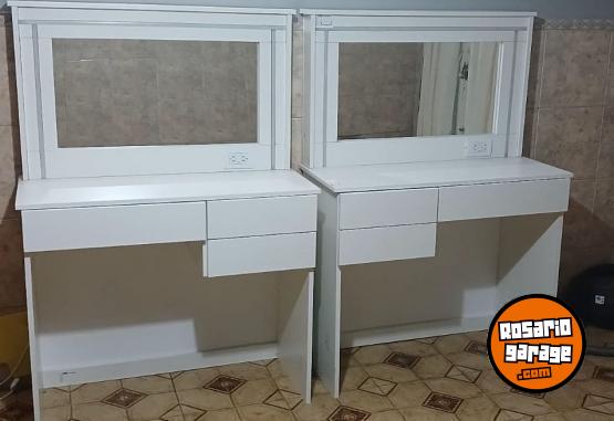 Hogar - Tocador de Maquillaje con luces LED - En Venta