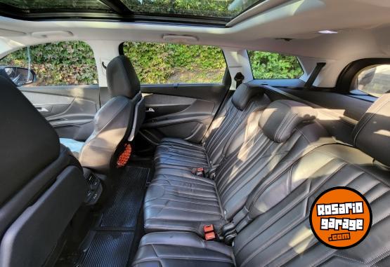 Autos - Peugeot 5008 2.0 Allure Plus Hdi 2018 Diesel 140000Km - En Venta