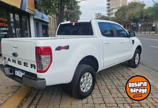 Camionetas - Ford Ranger 4x4 2021 Diesel 150000Km - En Venta