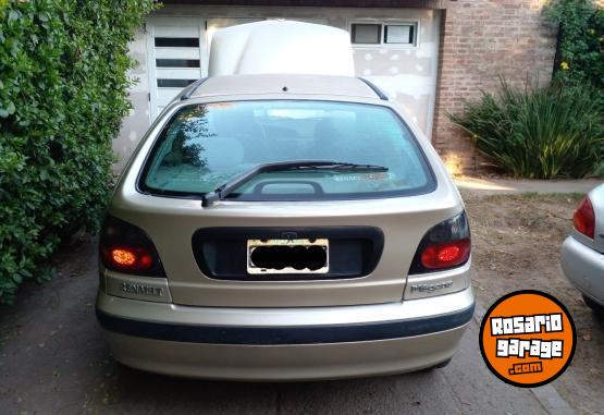 Autos - Renault megane 2.0 rxe 1999 Nafta 260000Km - En Venta