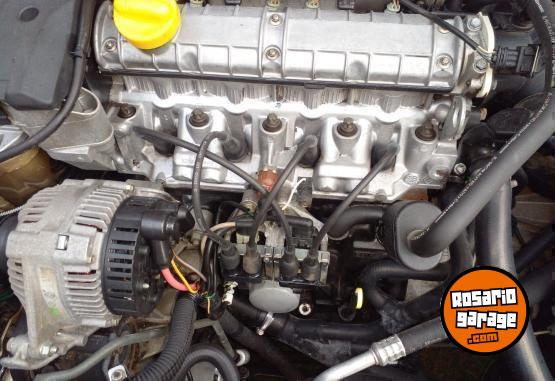 Autos - Renault megane 2.0 rxe 1999 Nafta 260000Km - En Venta