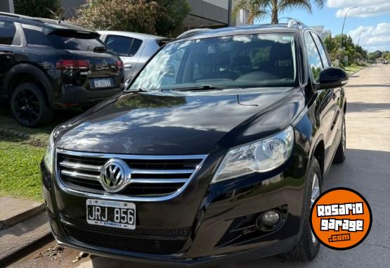 Camionetas - Volkswagen TIGUAN TDI AUTOMATICA 4X4 2011 Diesel 182000Km - En Venta