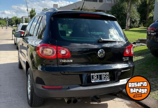 Camionetas - Volkswagen TIGUAN TDI AUTOMATICA 4X4 2011 Diesel 182000Km - En Venta