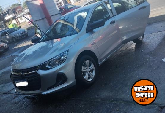 Autos - Chevrolet Onix 2020 Nafta 80000Km - En Venta