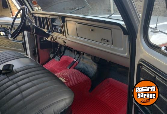 Camionetas - Ford F100 DELUXE V8 1982 Nafta 139000Km - En Venta