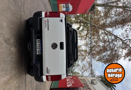 Camionetas - Volkswagen Amarok 2018 Diesel 120000Km - En Venta