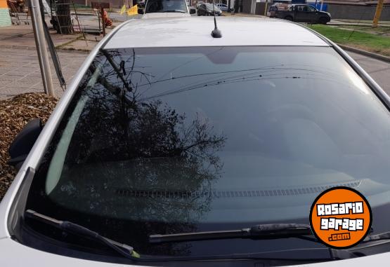 Autos - Chevrolet Onix joy 2018 Nafta 95000Km - En Venta