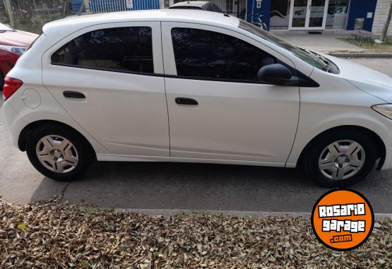 Autos - Chevrolet Onix joy 2018 Nafta 95000Km - En Venta