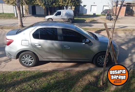 Autos - Renault Nuevo Logan 2014 GNC 127000Km - En Venta