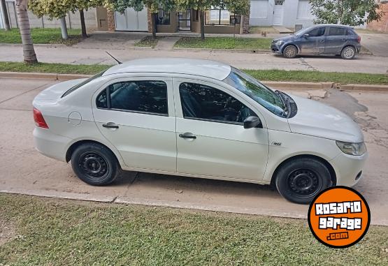Autos - Volkswagen Voyage 2012 GNC 148000Km - En Venta