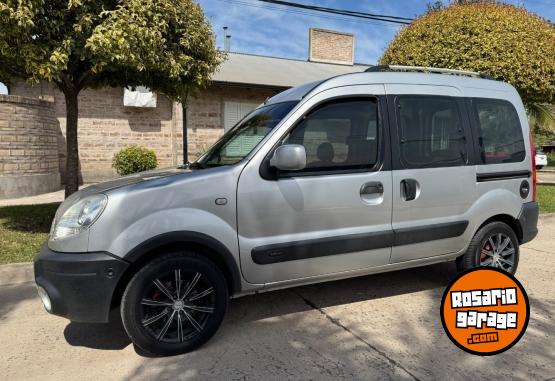 Utilitarios - Renault Kangoo 2011 Nafta 145000Km - En Venta