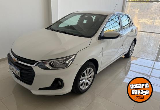 Autos - Chevrolet ONIX LT TECH MT 2020 Nafta 48000Km - En Venta