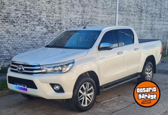 Camionetas - Toyota Hilux 2018 Diesel 76000Km - En Venta