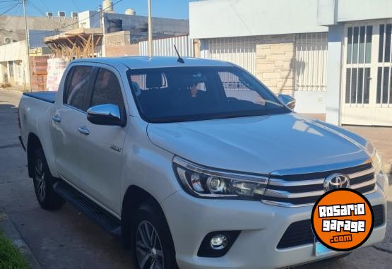Camionetas - Toyota Hilux 2018 Diesel 76000Km - En Venta