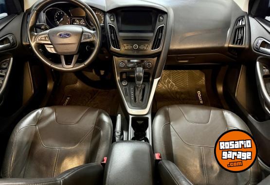 Autos - Ford Focus 4P 2.0 SE Plus Pow 2016 Nafta 81000Km - En Venta