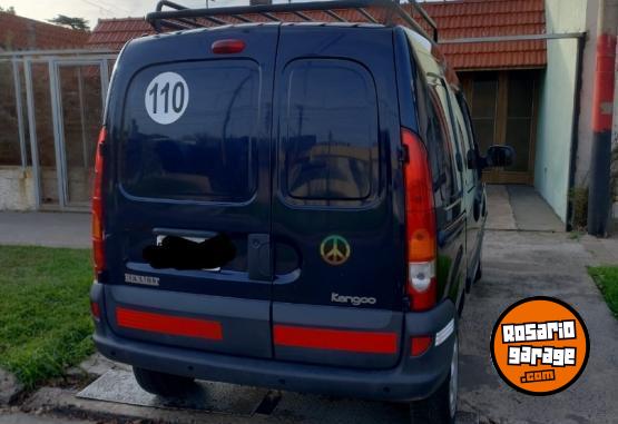 Utilitarios - Renault Kangoo 2013 Nafta 105000Km - En Venta