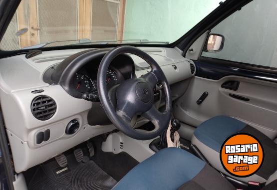 Utilitarios - Renault Kangoo 2013 Nafta 105000Km - En Venta