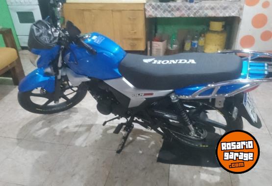 Motos - Honda Glh 150 2023 Nafta 2500Km - En Venta