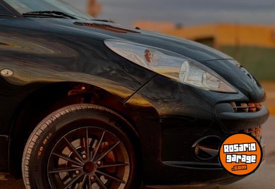 Autos - Peugeot 207 Compact 3 puertas 2011 Nafta 144000Km - En Venta