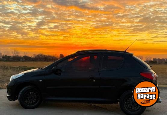 Autos - Peugeot 207 Compact 3 puertas 2011 Nafta 144000Km - En Venta