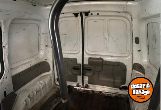 Utilitarios - Renault Kangoo 2010 Diesel 145000Km - En Venta