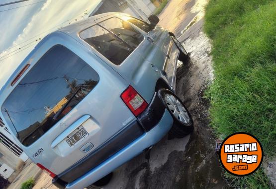 Utilitarios - Citroen Berlingo 2005 Diesel 268Km - En Venta