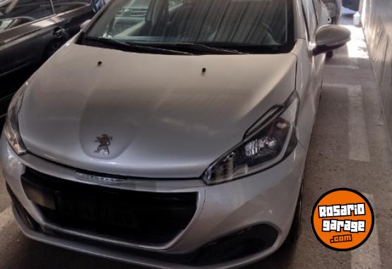 Autos - Peugeot 208 2016 Nafta 53000Km - En Venta