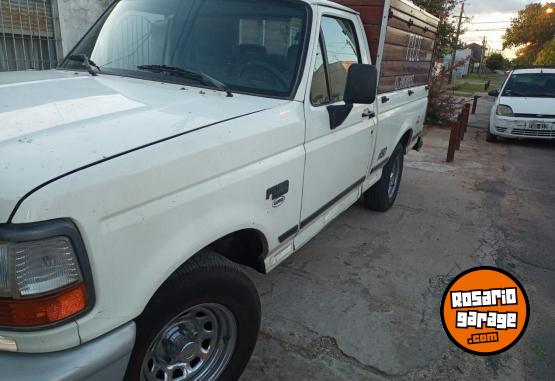Camionetas - Ford F100 1999 Diesel 111Km - En Venta