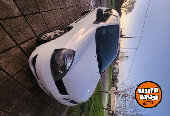 Autos - Renault Clio 2012 Diesel 139000Km - En Venta