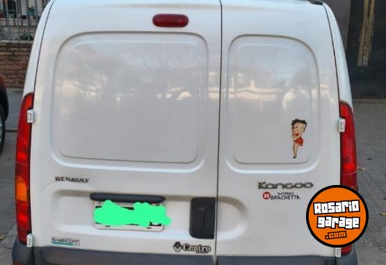 Utilitarios - Renault Kangoo 2015 Nafta 170000Km - En Venta