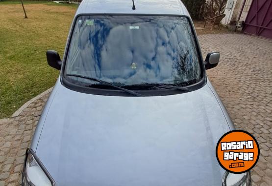 Utilitarios - Peugeot Partner Patagonica 2019 Diesel 122000Km - En Venta