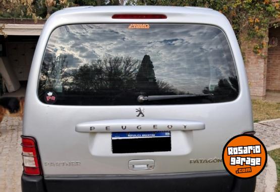 Utilitarios - Peugeot Partner Patagonica 2019 Diesel 122000Km - En Venta