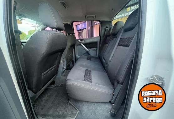 Camionetas - Ford Ranger XLT 2017 Diesel 150000Km - En Venta