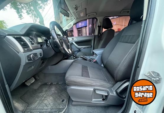 Camionetas - Ford Ranger XLT 2017 Diesel 150000Km - En Venta