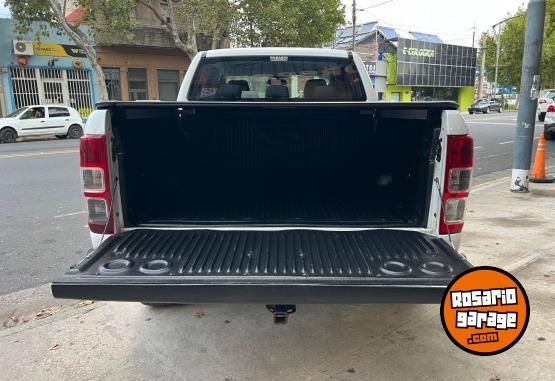 Camionetas - Ford Ranger XLT 2017 Diesel 150000Km - En Venta