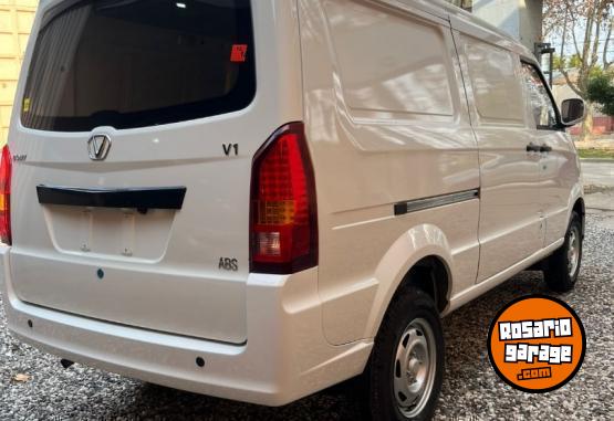 Utilitarios - DOMY VICTORY V1 FURGON 2025 Nafta 0Km - En Venta