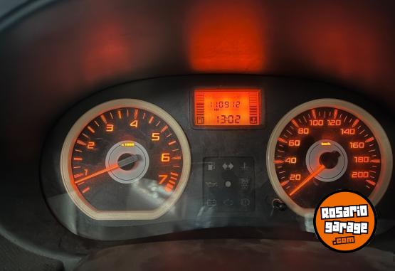 Autos - Renault Stepway confort 1.6 2011 Nafta 111000Km - En Venta