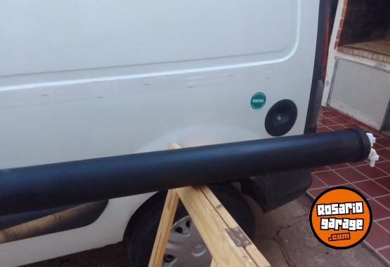 Utilitarios - Renault Kangoo furgon s/ p  lat. 2007 Diesel 1000Km - En Venta