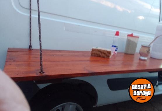 Utilitarios - Renault Kangoo furgon s/ p  lat. 2007 Diesel 1000Km - En Venta