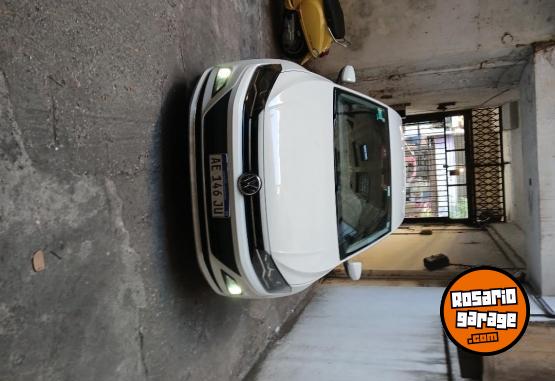 Autos - Volkswagen Polo Highine 2020 Nafta 113000Km - En Venta