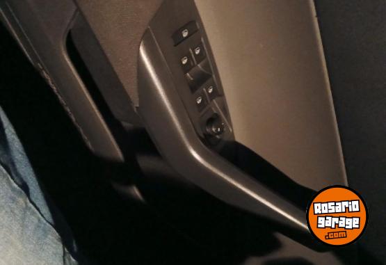 Autos - Volkswagen Polo Highine 2020 Nafta 113000Km - En Venta