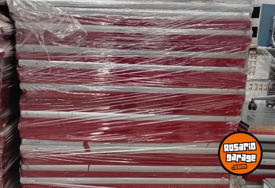 Hogar - mesa redonda de110cm diametro - En Venta