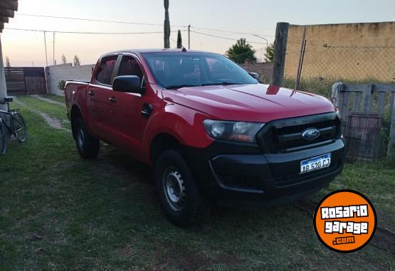 Camionetas - Ford Ranger 2.2 2017 Diesel 204000Km - En Venta