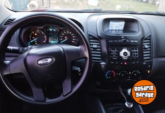 Camionetas - Ford Ranger 2.2 2017 Diesel 204000Km - En Venta