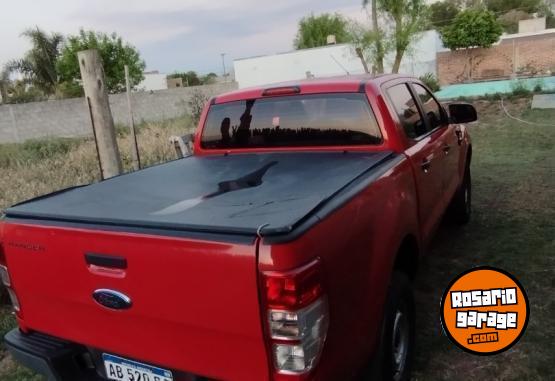 Camionetas - Ford Ranger 2.2 2017 Diesel 204000Km - En Venta